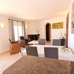 فيلة Maryvilla 0140